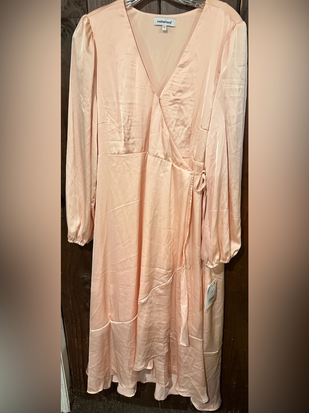 Nwt Womens Motherhood Lotus Dress S Pink Peach Satin Soft Feel
